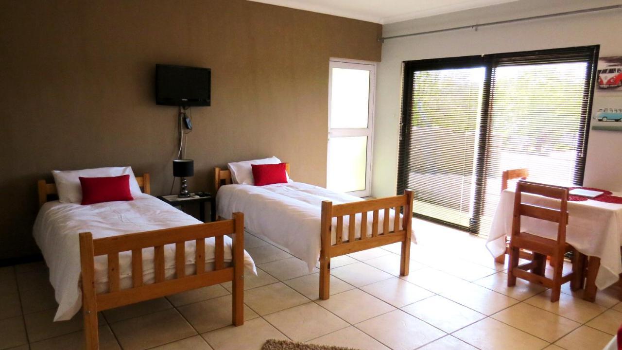 21 On Klein Karoo Apartment Oudtshoorn Exterior photo