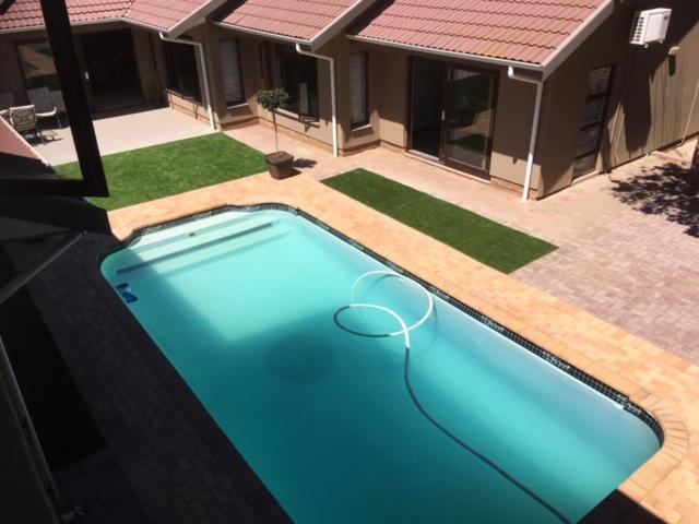 21 On Klein Karoo Apartment Oudtshoorn Exterior photo
