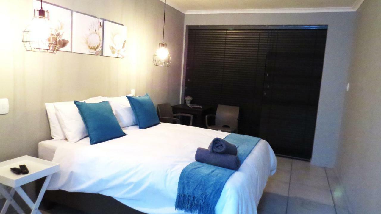 21 On Klein Karoo Apartment Oudtshoorn Exterior photo
